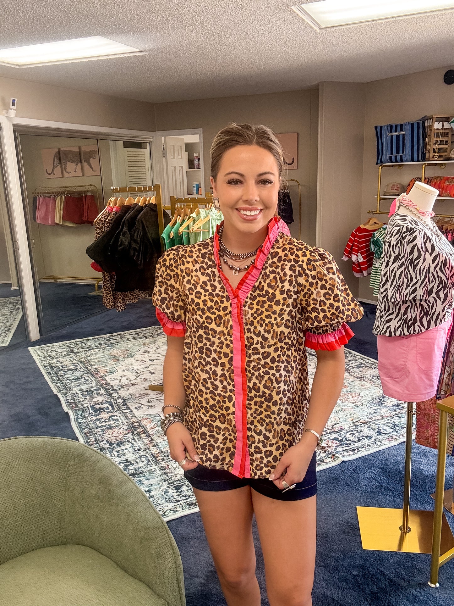 Oh so cute cheetah top