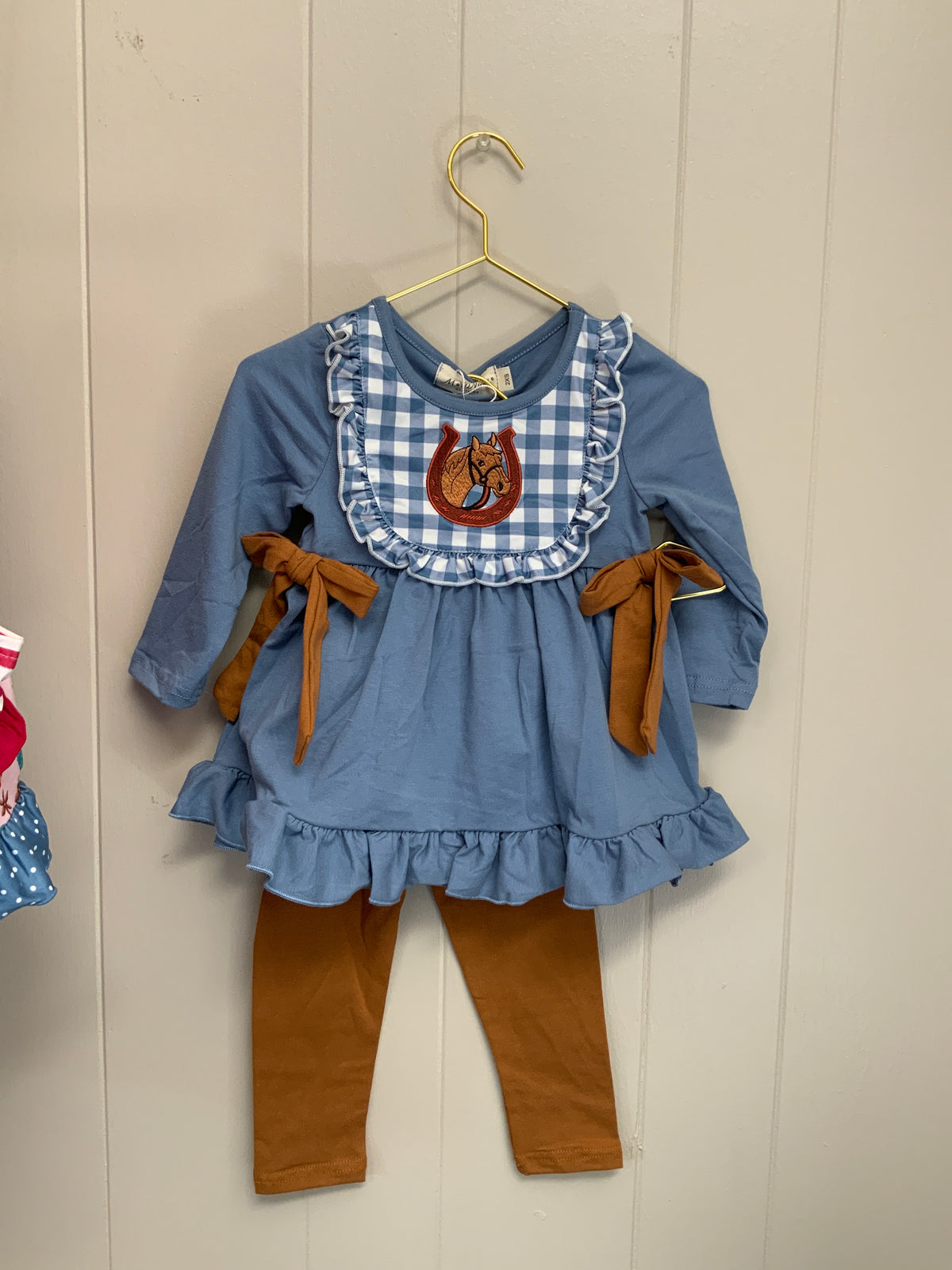Lucky Horse Ruffle Outfit